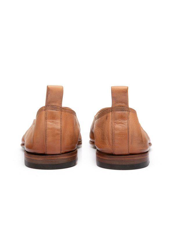 Caramel-hue leather slippers